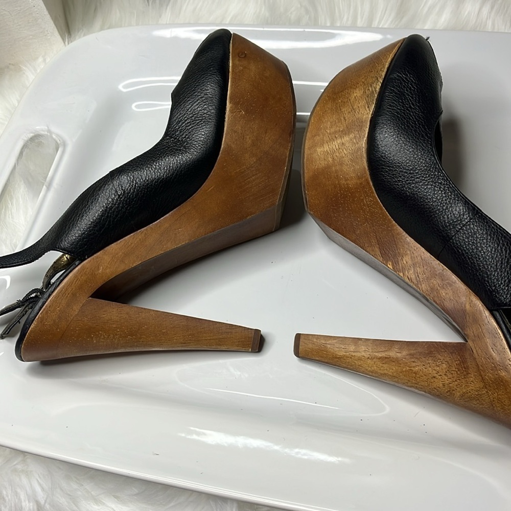 Stylish Black Leather& Wood Platform  Slingback Heels - Picture 4 of 12